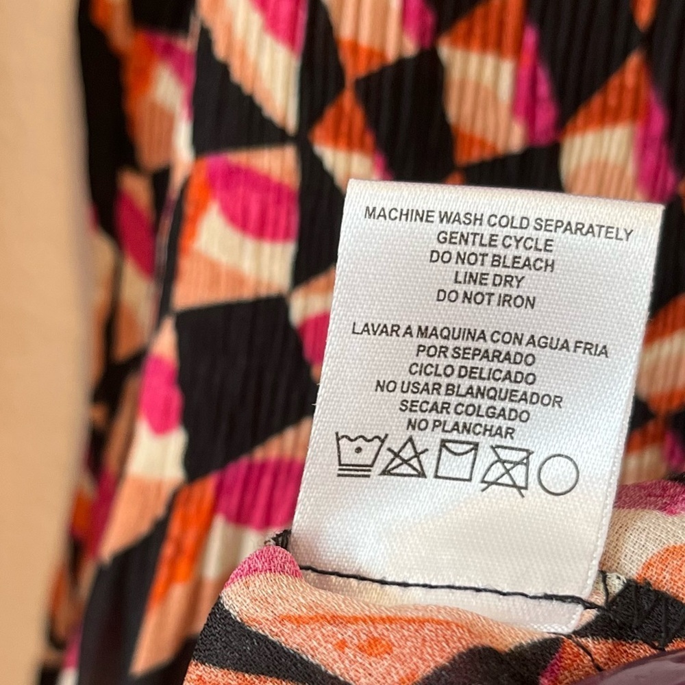 Ninety Clothing Co Geometric Boho Peplum Blouse M NWOT Retro Chic Pink Black - Picture 5 of 9